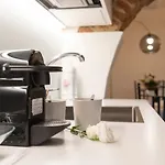 Apartment Terisuite 14 *