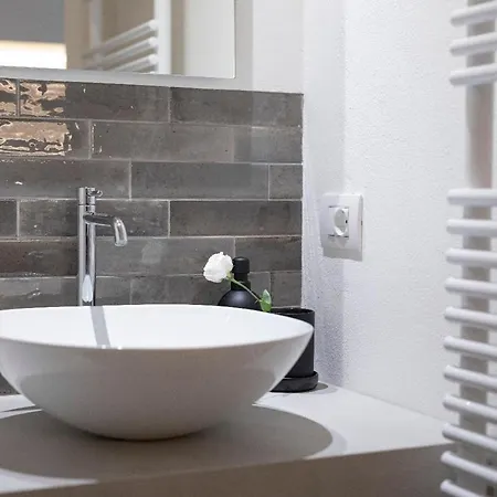 Terisuite 14 Apartment